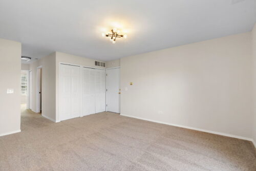 628 Mallard Court #B2, Bartlett, IL