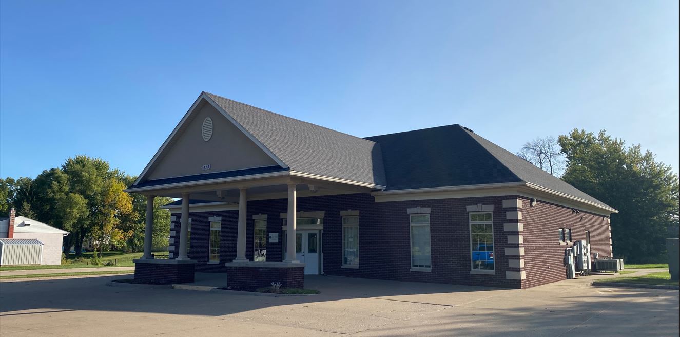 413 S MISSISSIPPI Street #A, Blue Grass, IA