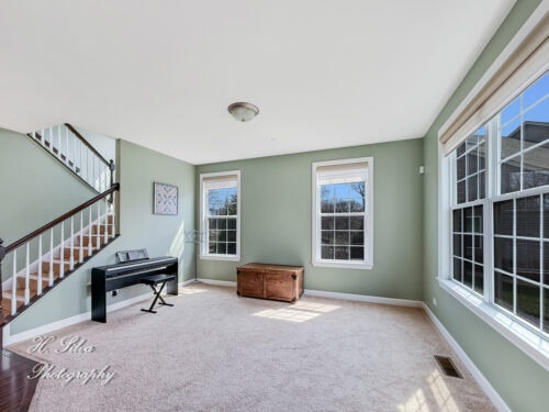 1403 Karen Drive, West Dundee, IL