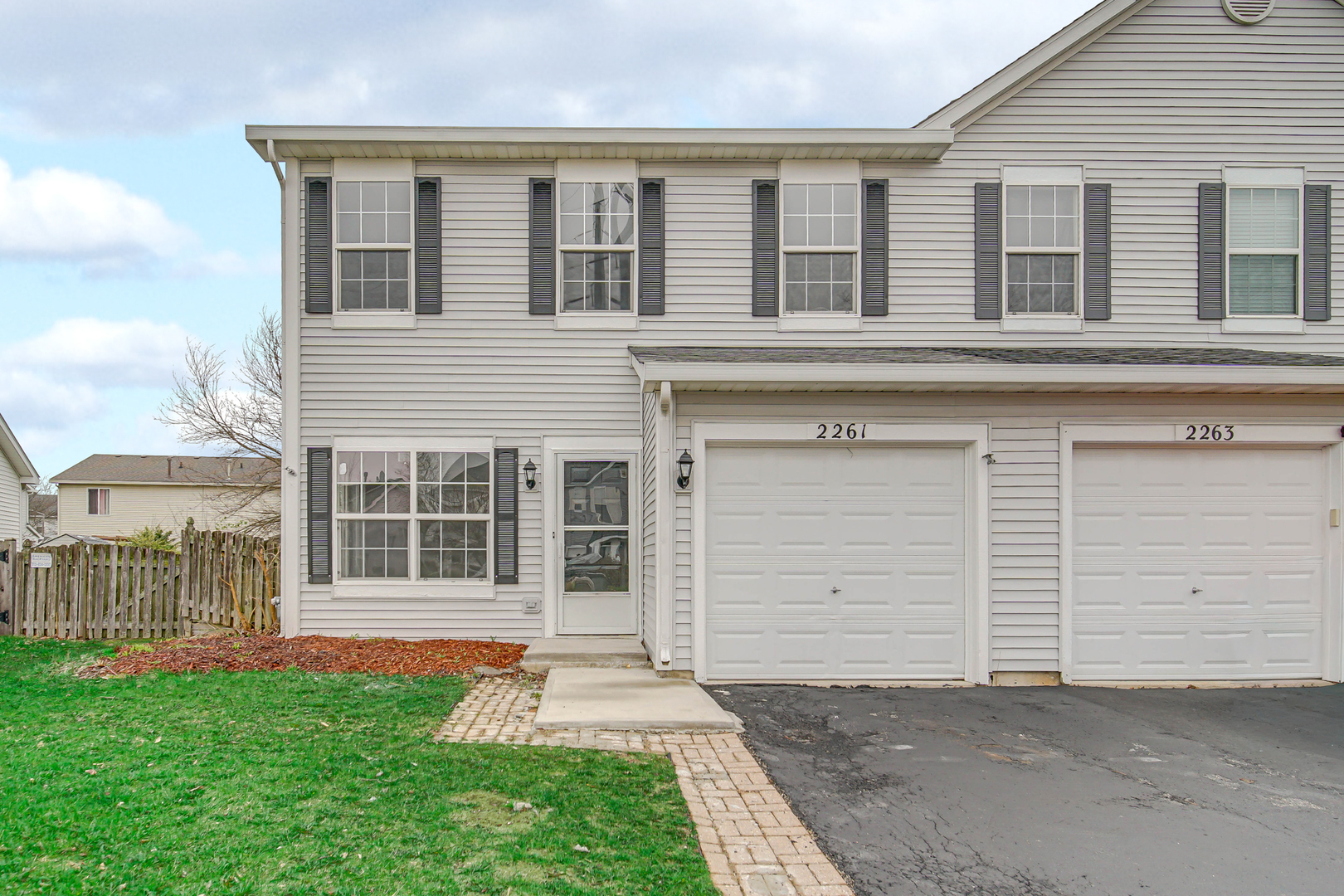 2261 Rebecca Circle, Montgomery, IL