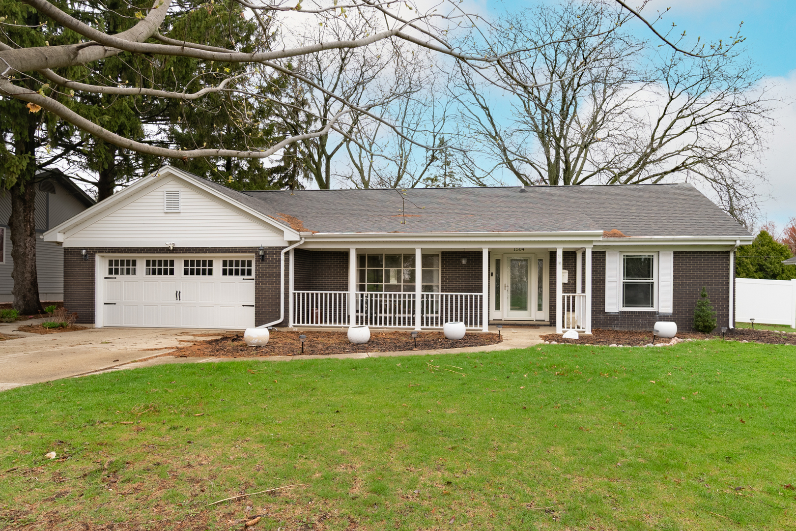 1504 Meriden Street, Mendota, IL