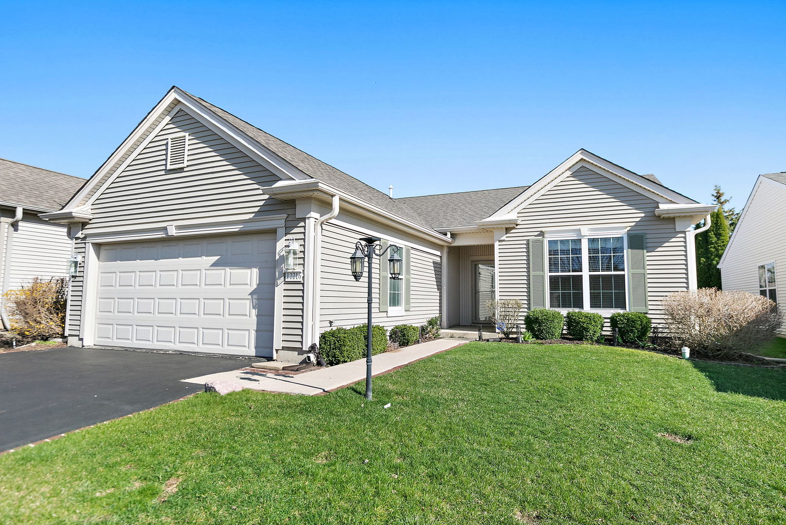 12216 Latham Trail, Huntley, IL