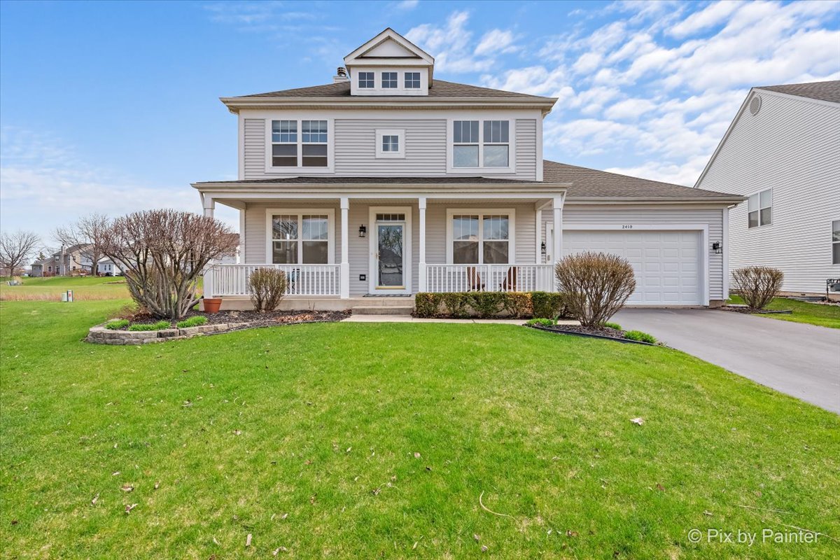 2410 Lindsay Court, West Chicago, IL