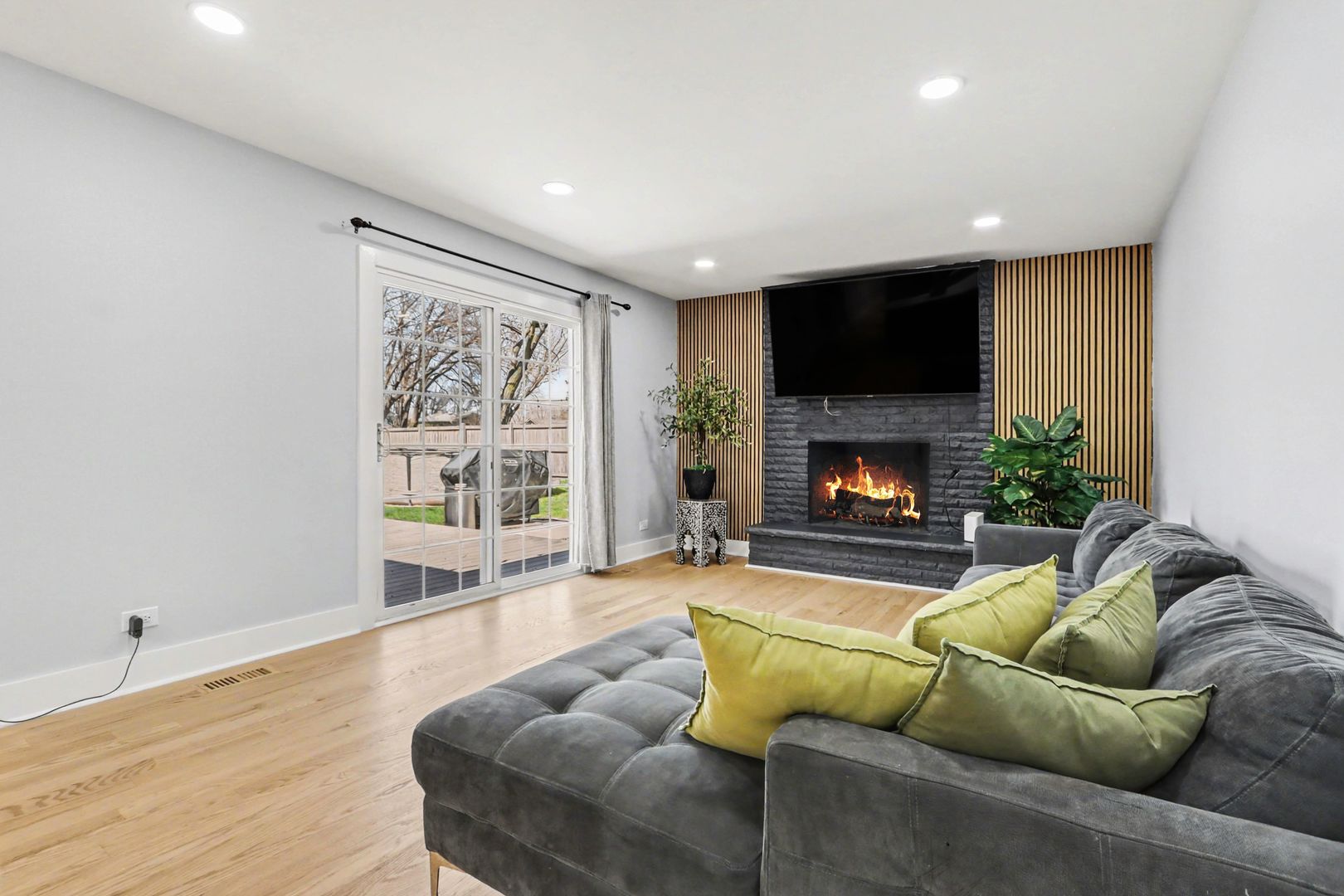 10360 Brenner Court, Naperville, IL