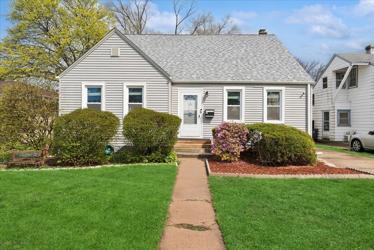 2107 Eshcol Avenue, Zion, IL