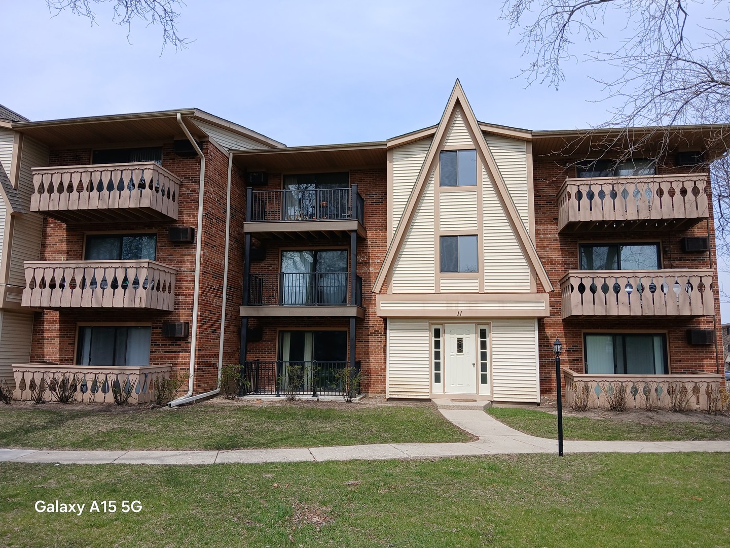 11 Parkside Court #6, Vernon Hills, IL