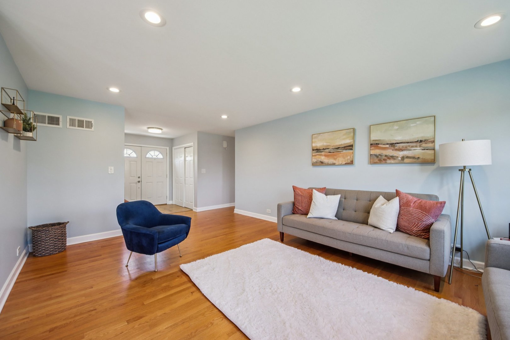 1655 Marie Lane, Glenview, IL