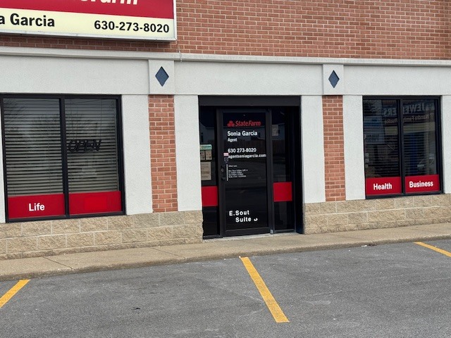 115 South Street #B, Plano, IL