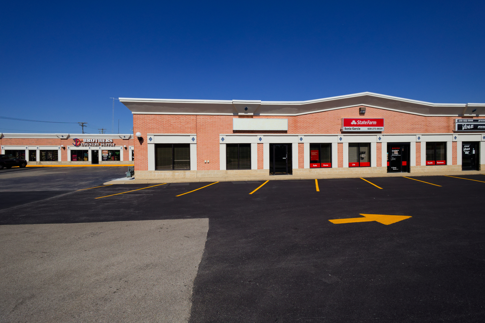 115 South Street #B, Plano, IL