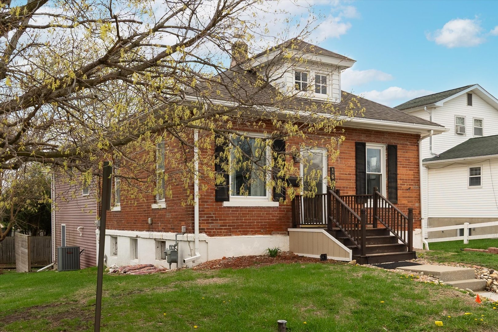 1604 Sobieski Street, Lasalle, IL