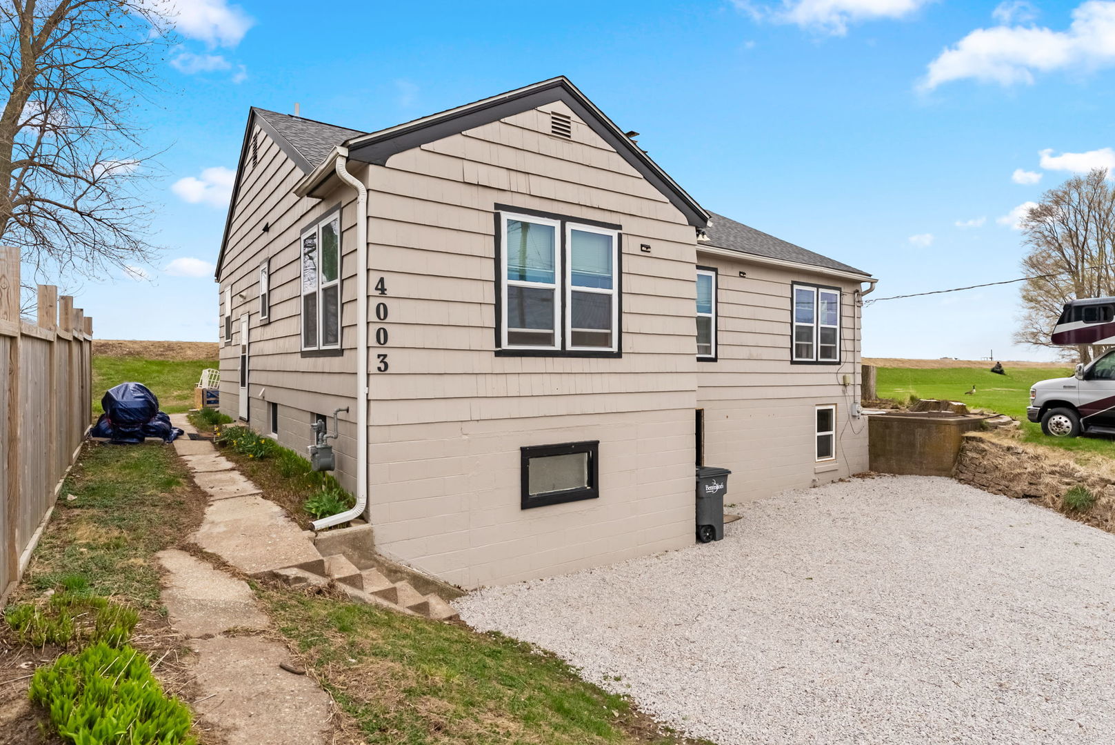 4003 Elm Street, Bettendorf, IA