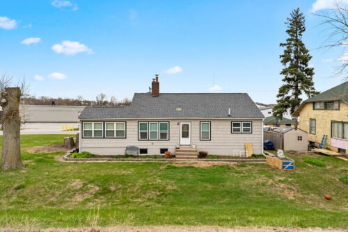 4003 Elm Street, Bettendorf, IA