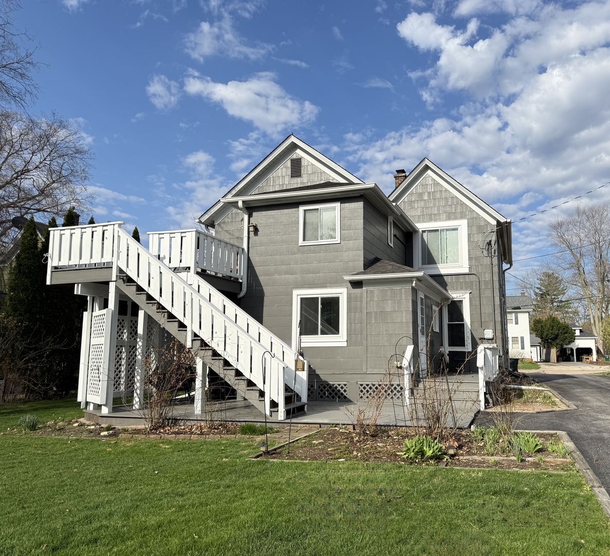 14 S Jackson Street #1, Batavia, IL