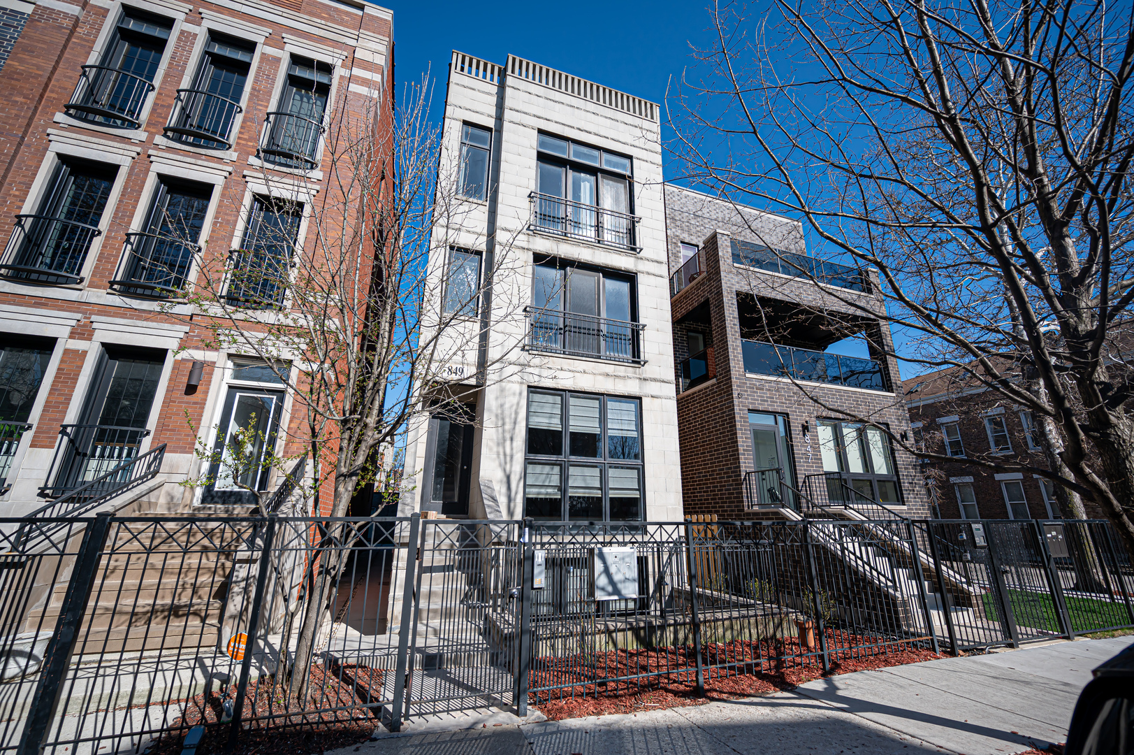 849 N Paulina Street #1, Chicago, IL