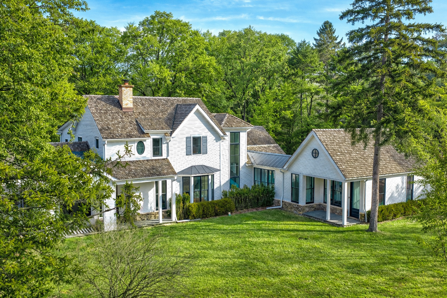 800 Glenview Road, Glenview, IL