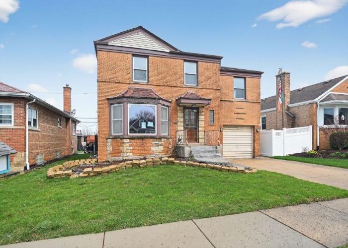 2764 W 95th Place, Evergreen Park, IL