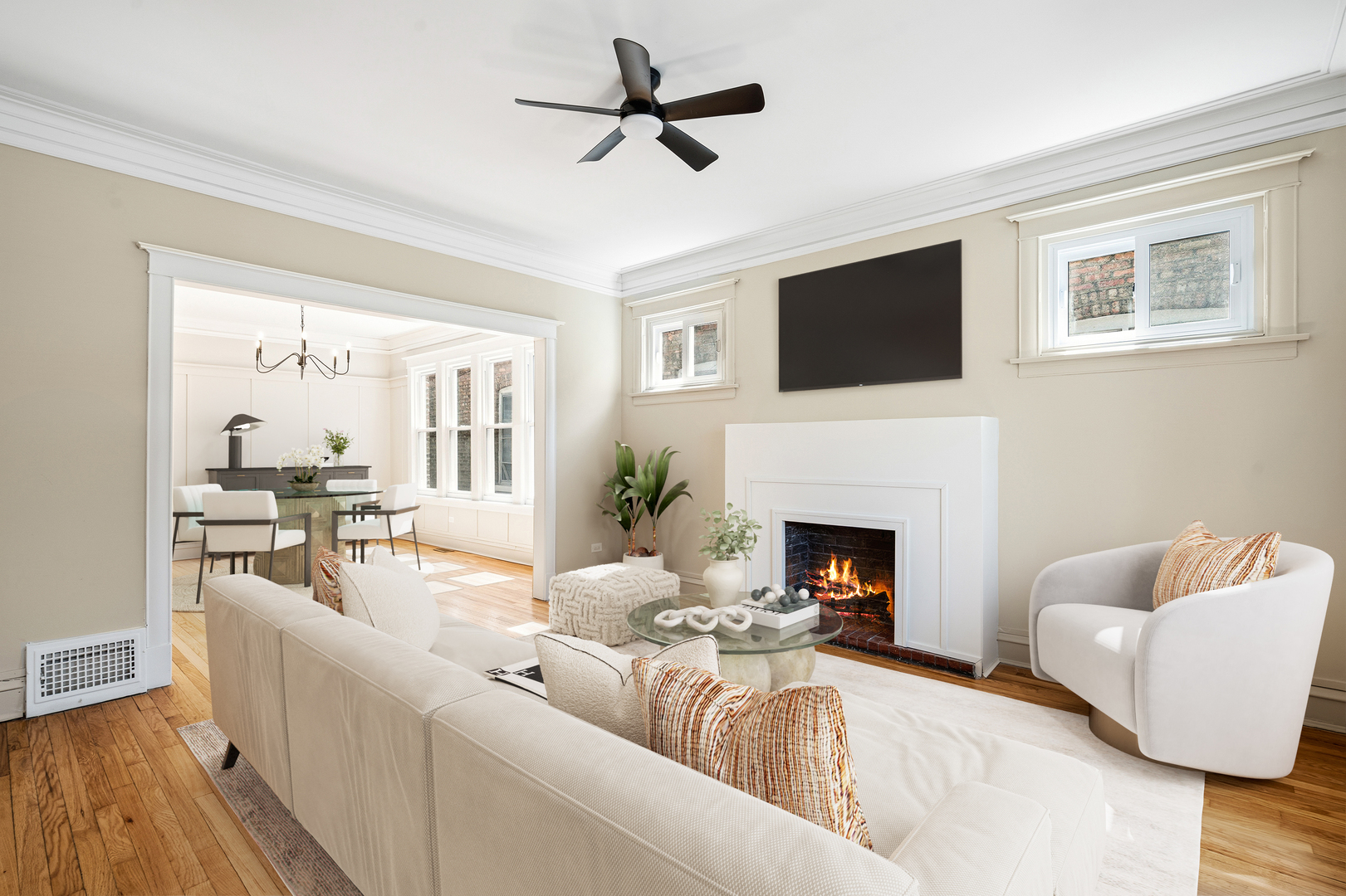 7955 S Colfax Avenue, Chicago, IL