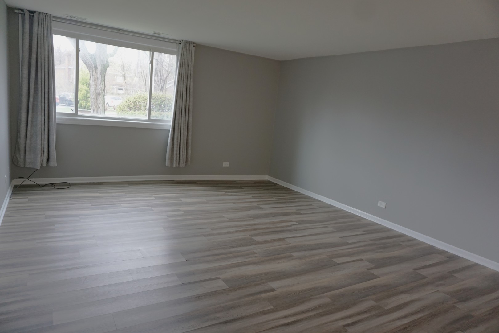 2650 Brookwood Way Drive #118B, Rolling Meadows, IL