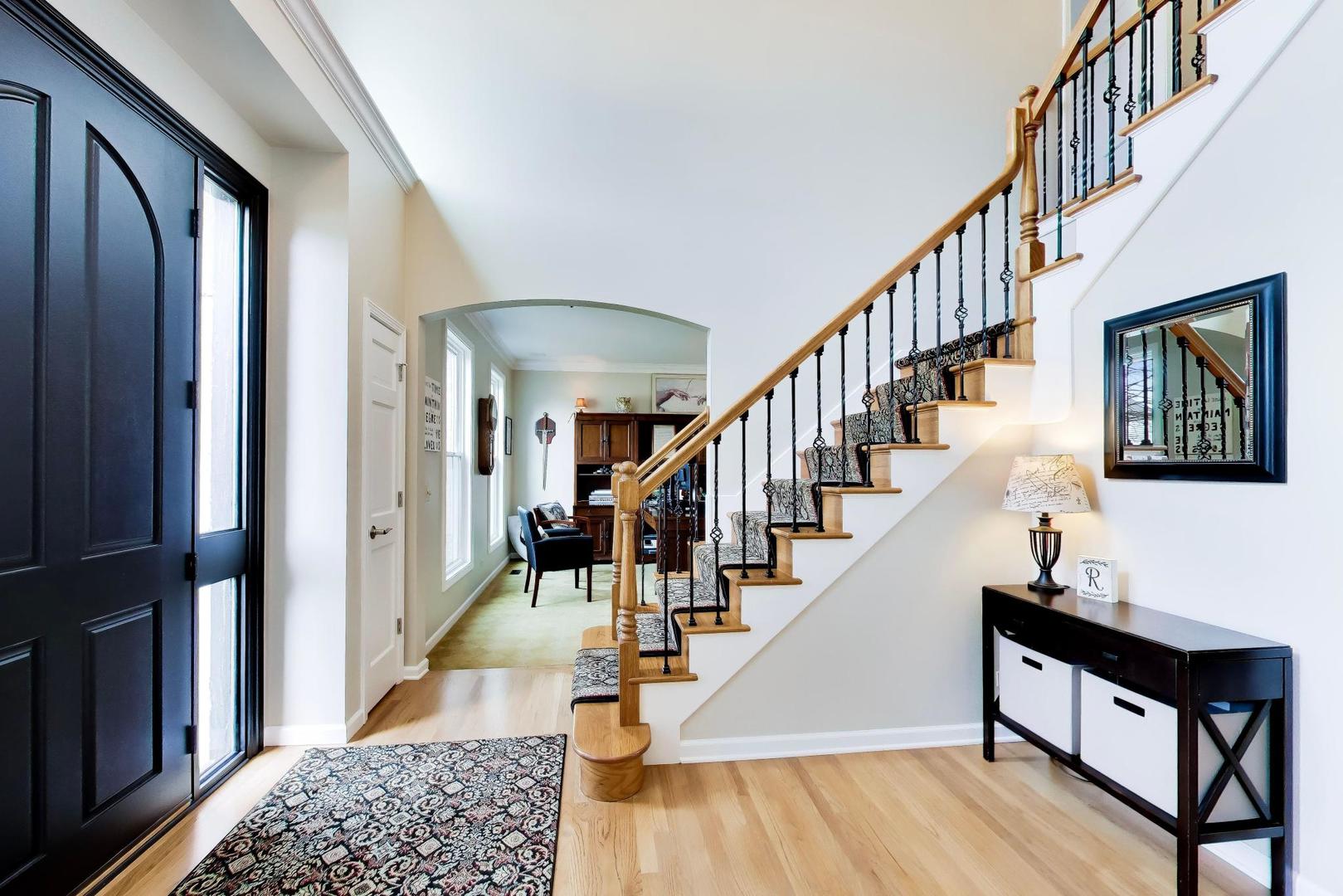 26W363 Torrey Pines Court, Winfield, IL