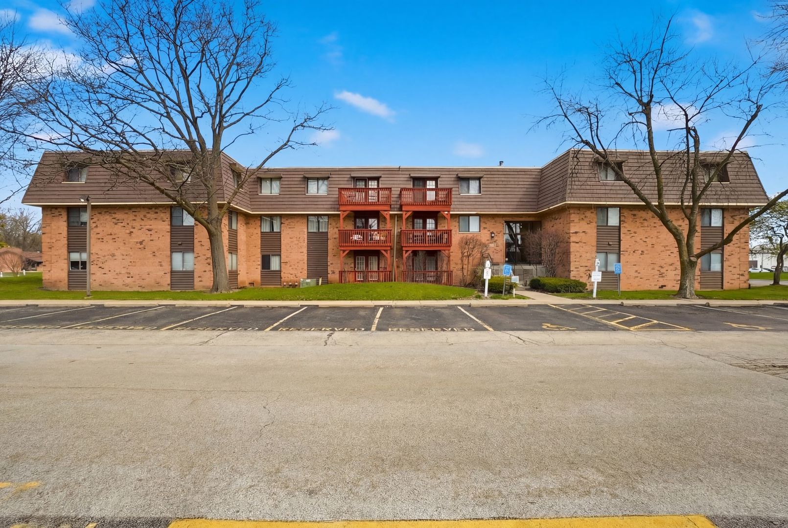 1895 Tall Oaks Drive #3508, Aurora, IL