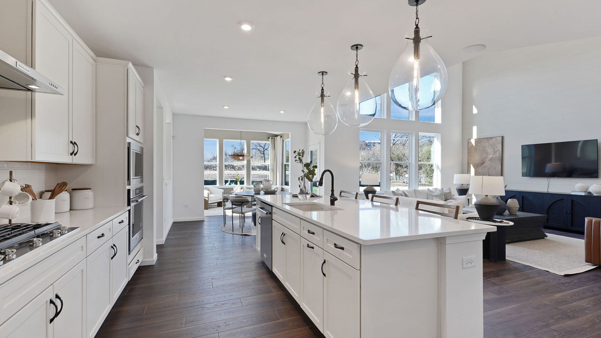 1820 Lewis Drive, Deerfield, IL