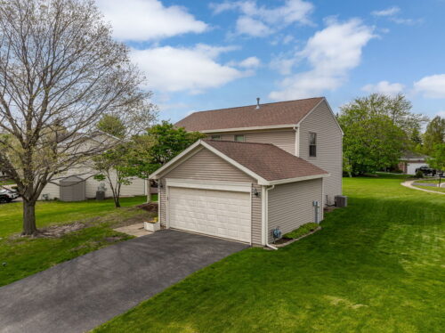 1690 Wildwood Lane, Hanover Park, IL