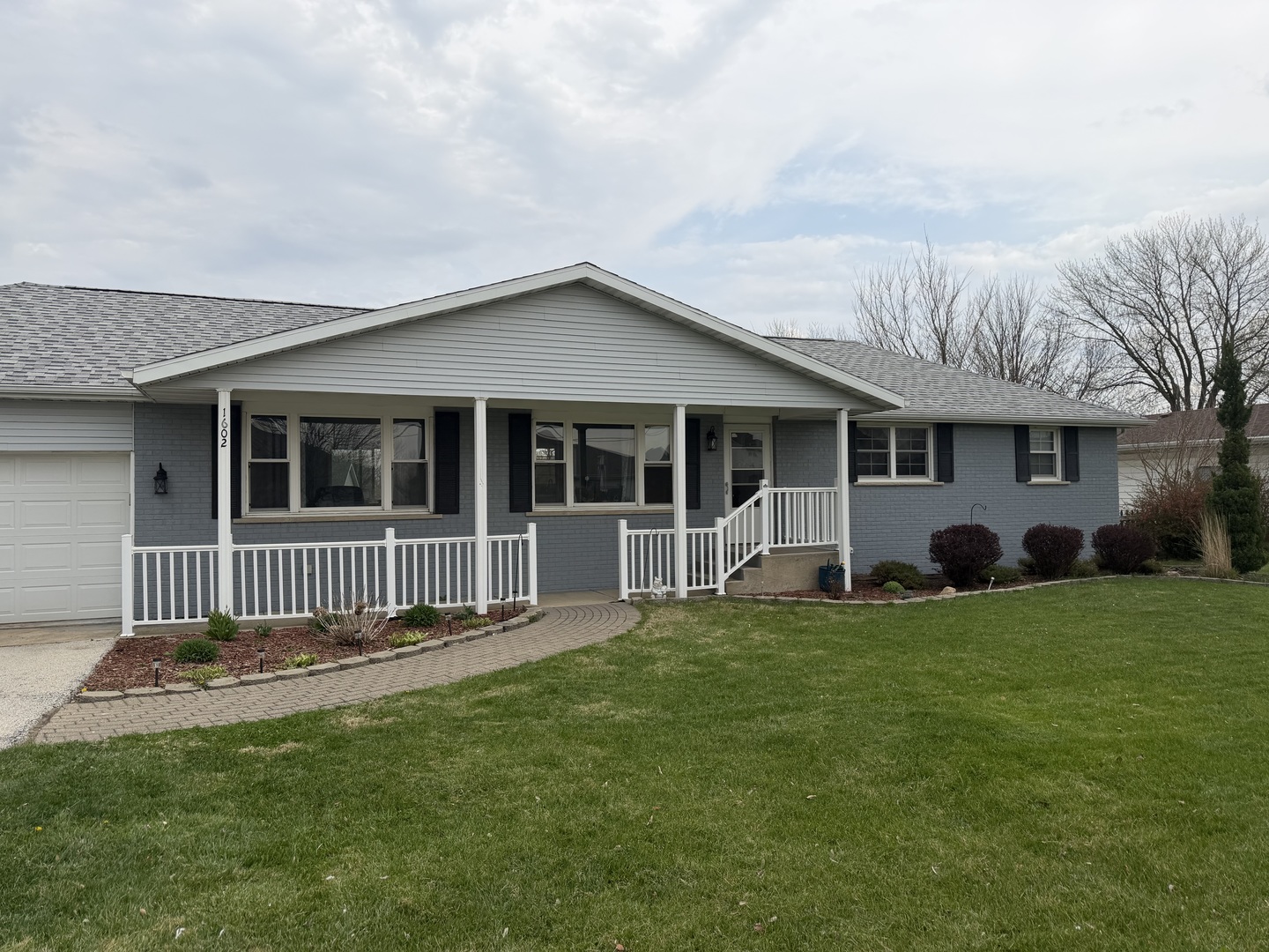 1602 Cardinal Drive, Bourbonnais, IL