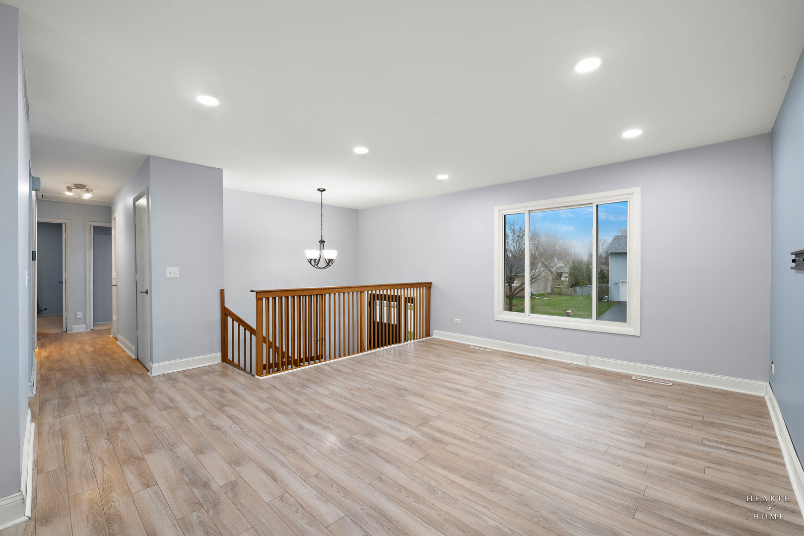 582 Arthur Drive, Cary, IL