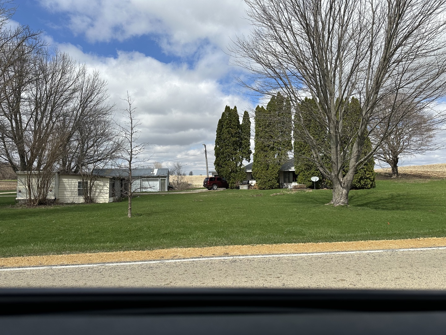 2999 Hartman Road, Chadwick, IL