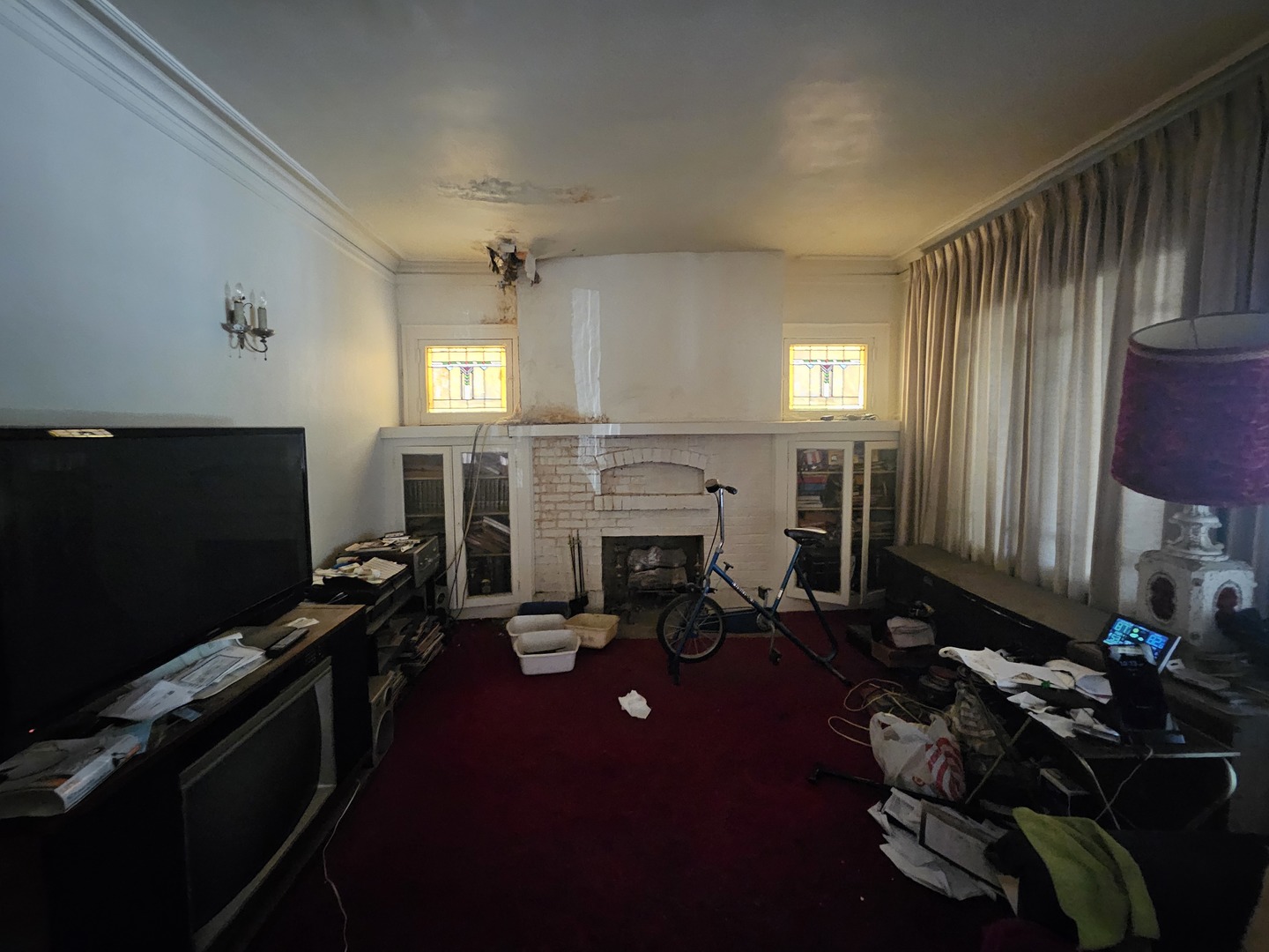 8028 S Bennett Avenue, Chicago, IL