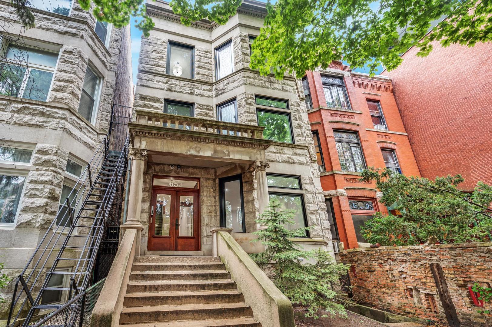 653 W Wrightwood Avenue #2F, Chicago, IL