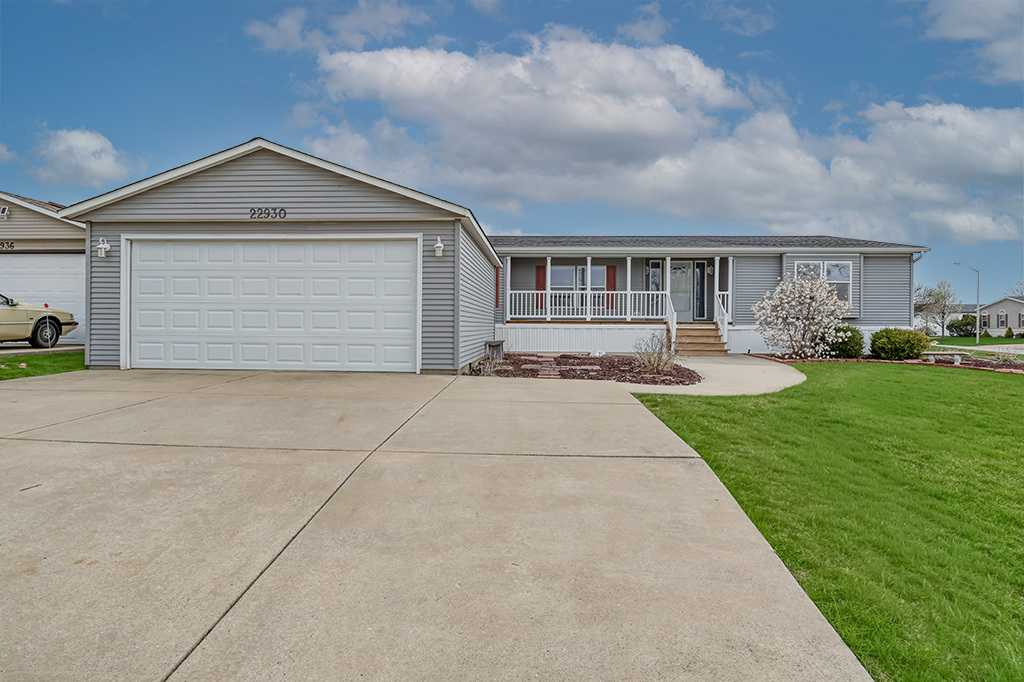 22930 Glen Eagle Drive, Frankfort, IL