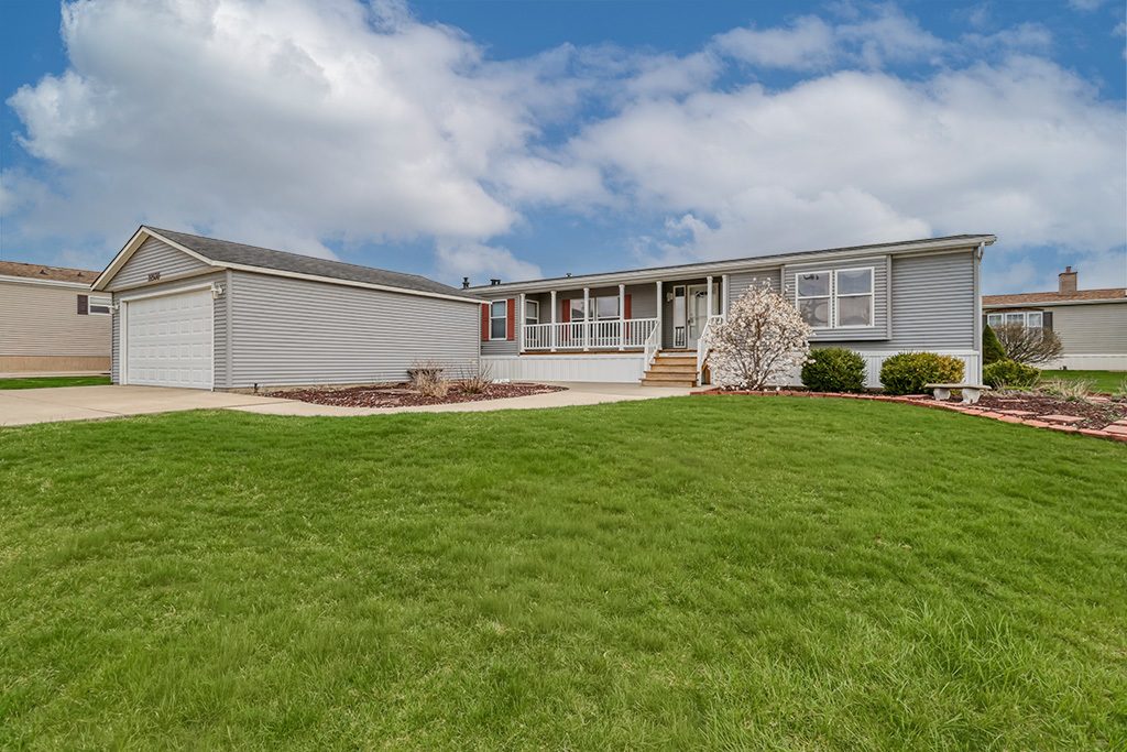 22930 Glen Eagle Drive, Frankfort, IL
