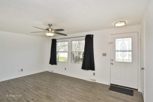 2411 W Lincoln Road, McHenry, IL