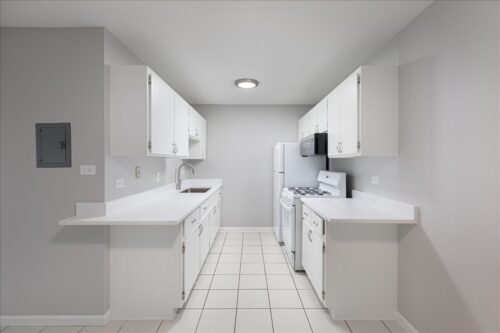 5740 East Avenue #2D, Countryside, IL