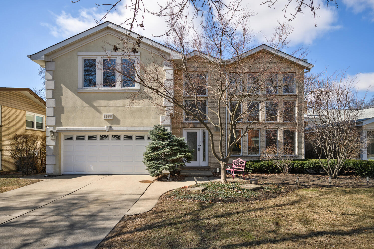 8938 Keeler Avenue, Skokie, IL