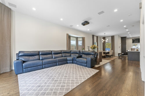 3452 N Newcastle Avenue, Chicago, IL