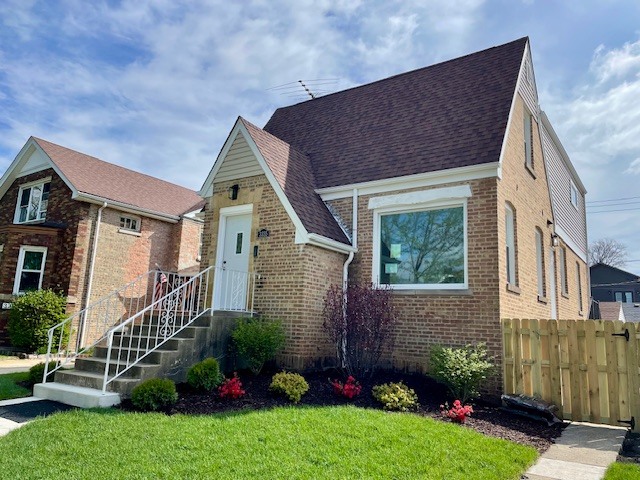 3335 Sunnyside Avenue, Brookfield, IL