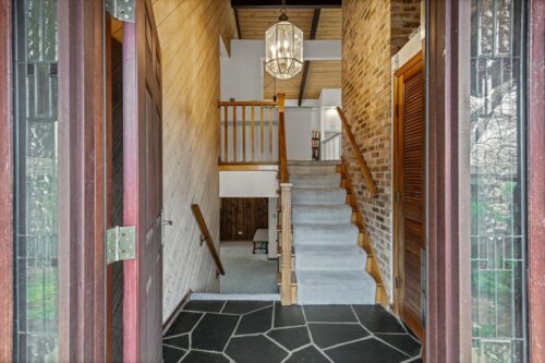 2374 N Westwood Lane, Palatine, IL