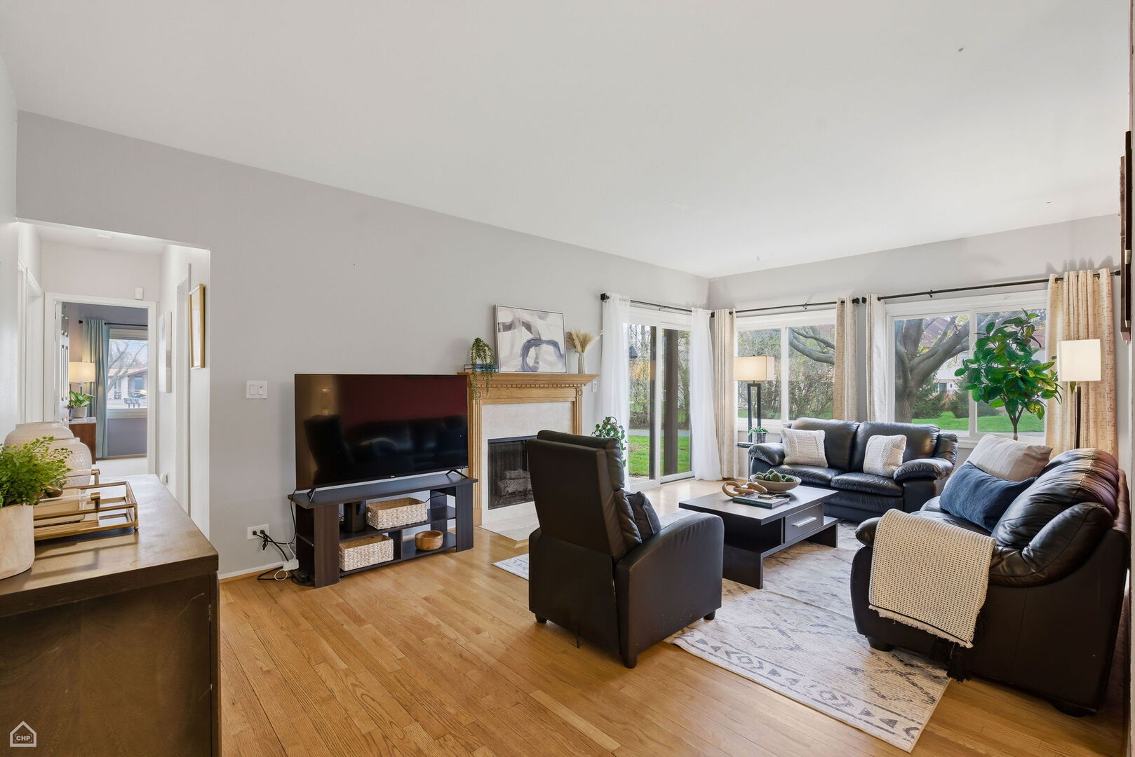 101 Windwood Court #101, Buffalo Grove, IL