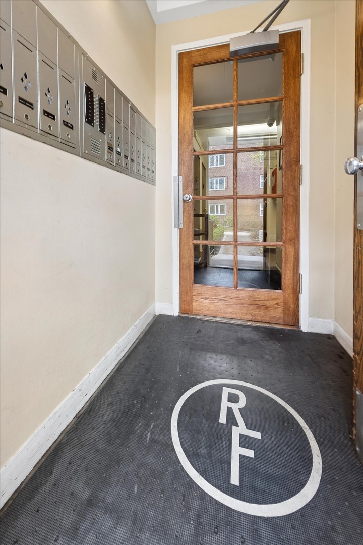 7208 OAK Avenue #2SE, River Forest, IL