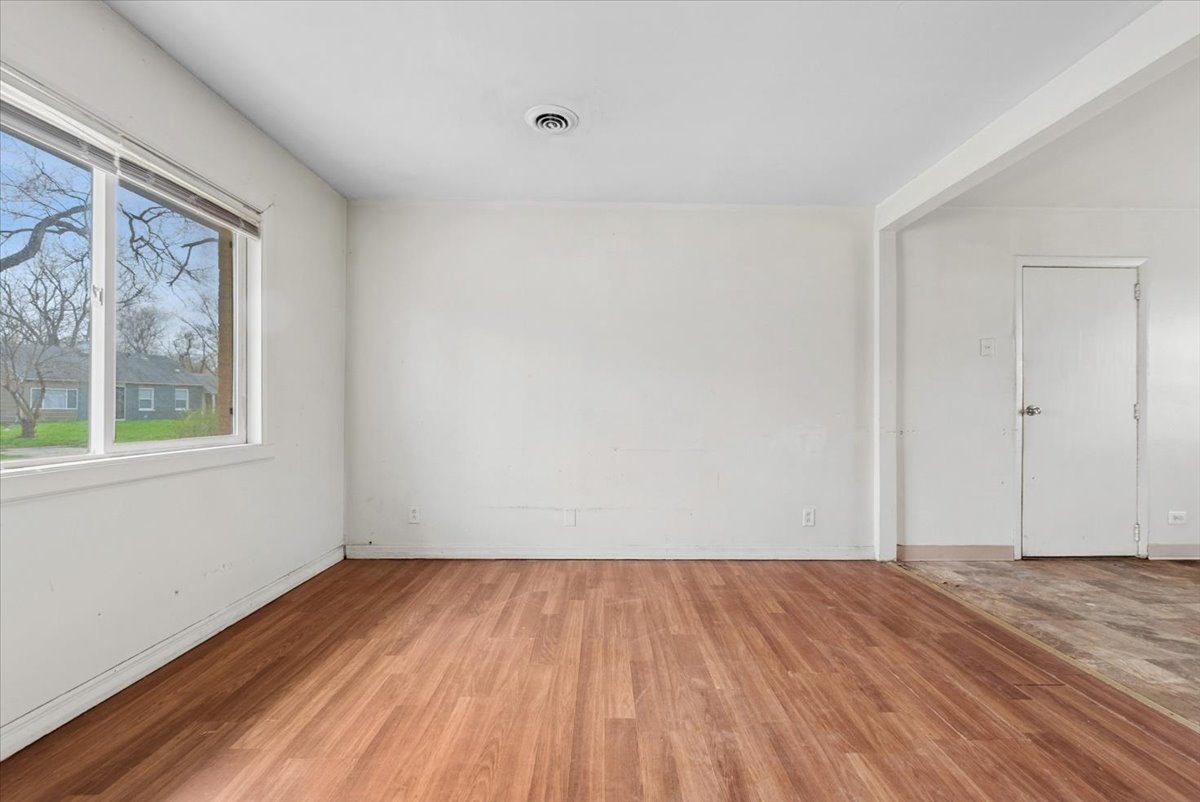 2117 217th Street, Sauk Village, IL