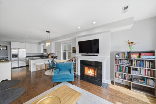 1016 W George Street #2, Chicago, IL