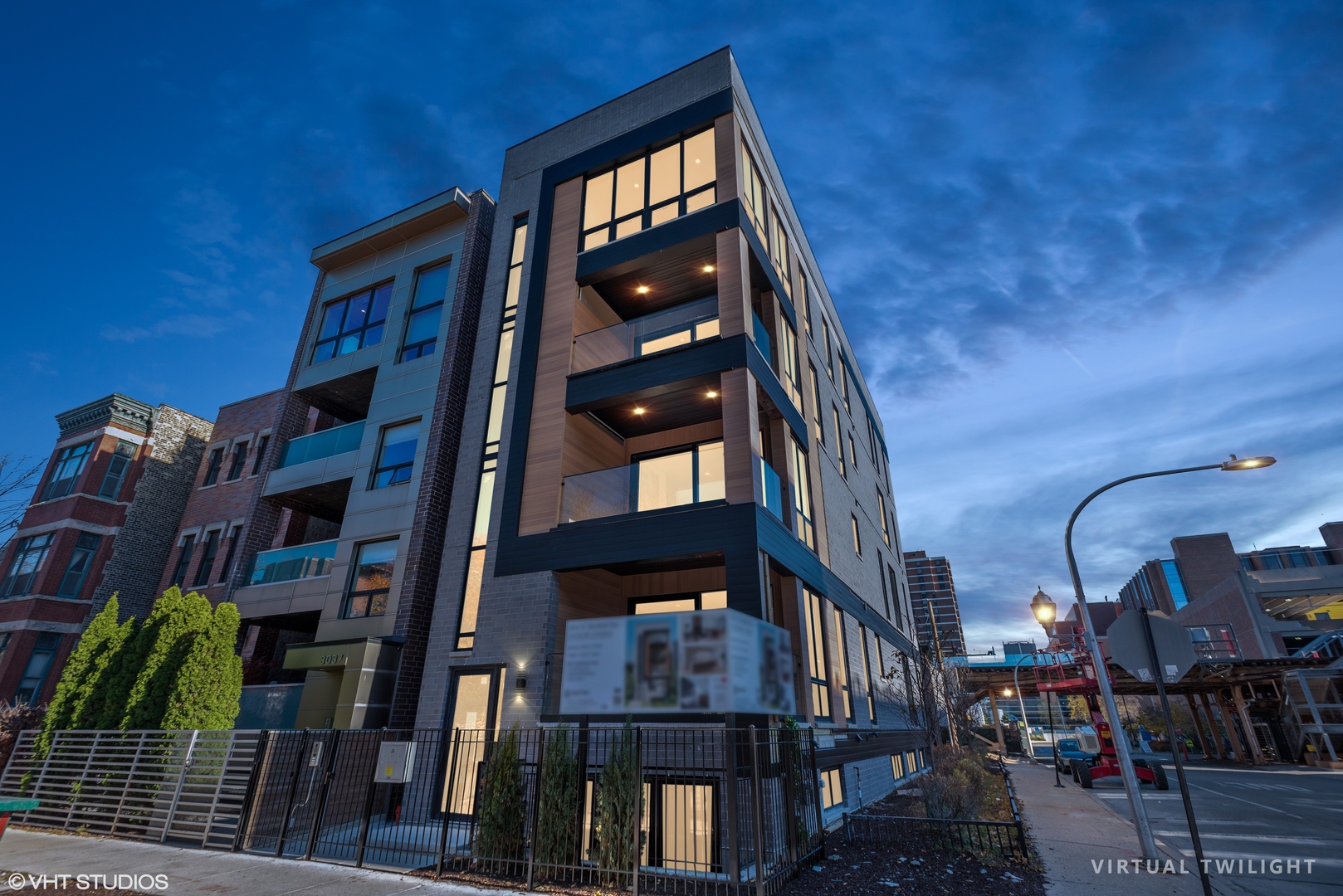 3035 N Sheffield Avenue #2, Chicago, IL