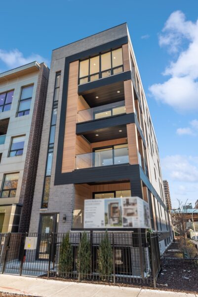 3035 N Sheffield Avenue #2, Chicago, IL