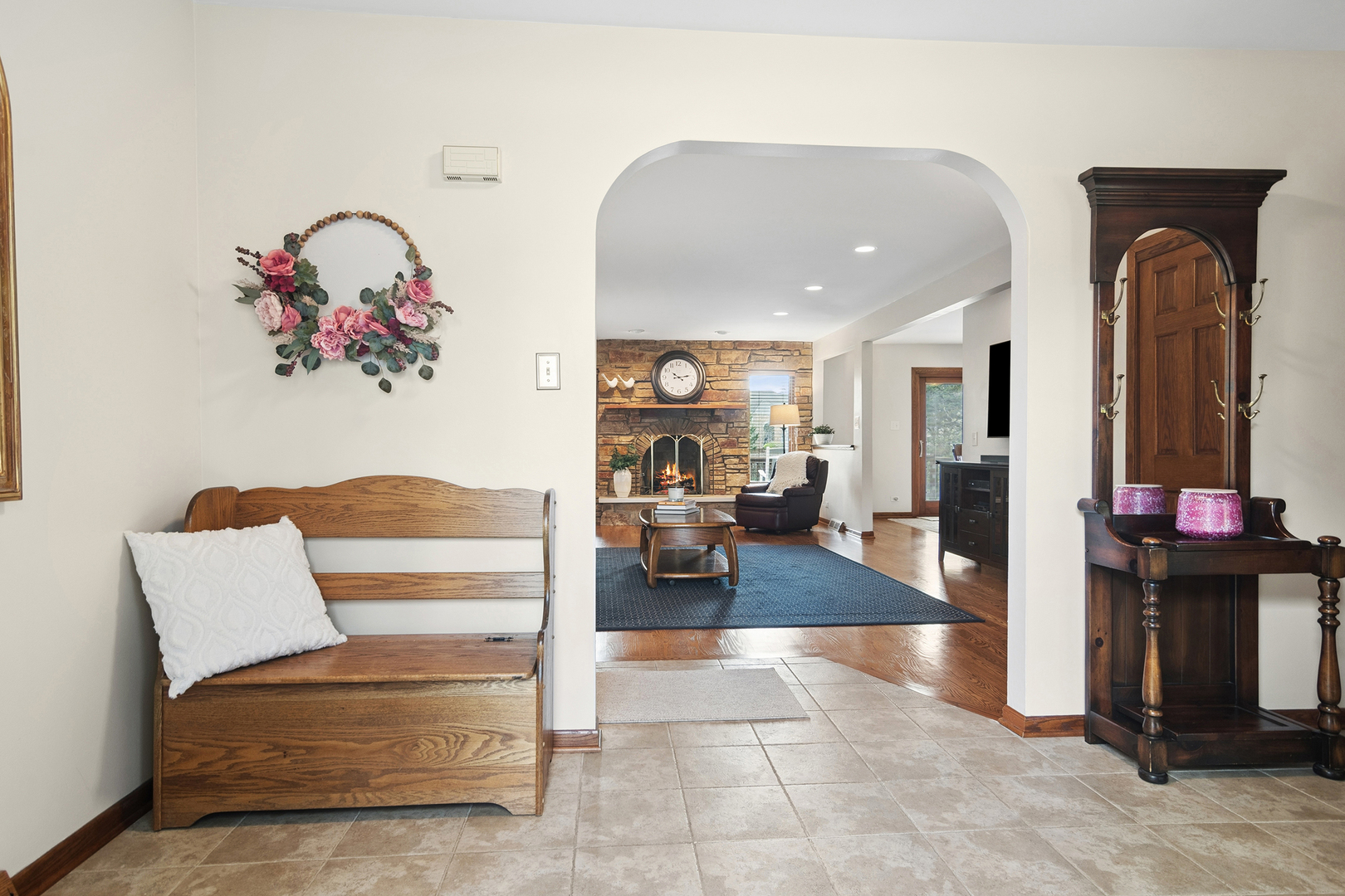 897 W Kelly Ann Drive, Palatine, IL