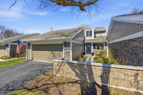 2105 Timber Lane, Wheaton, IL