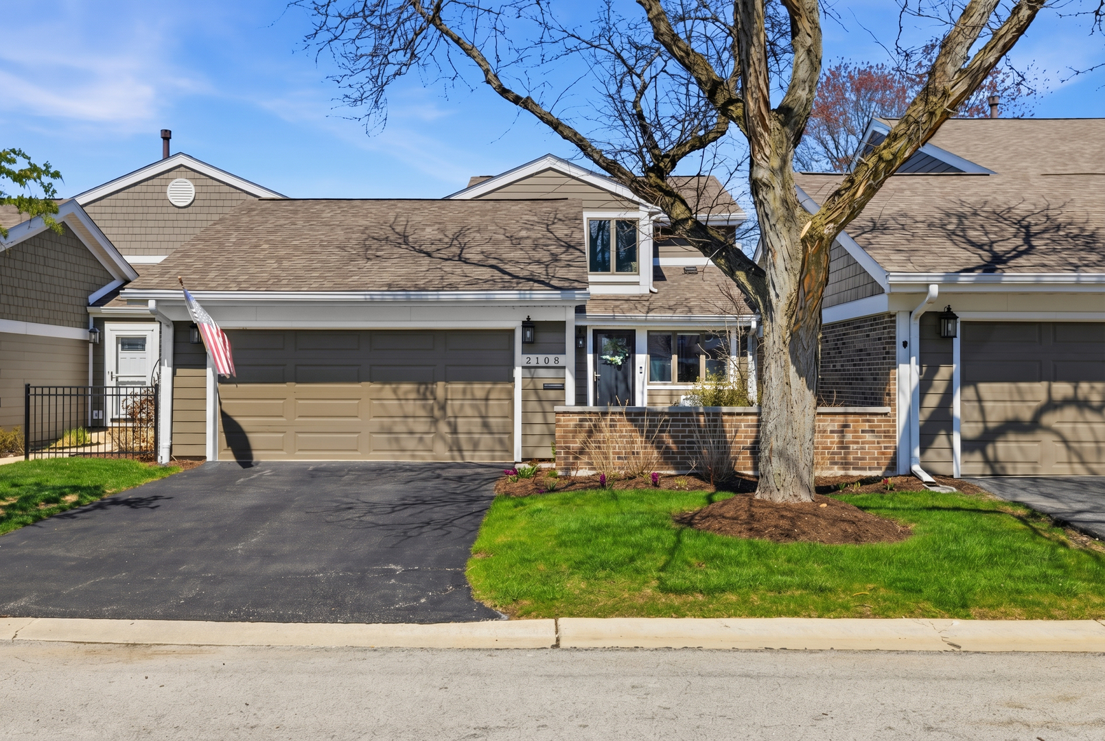 2105 Timber Lane, Wheaton, IL