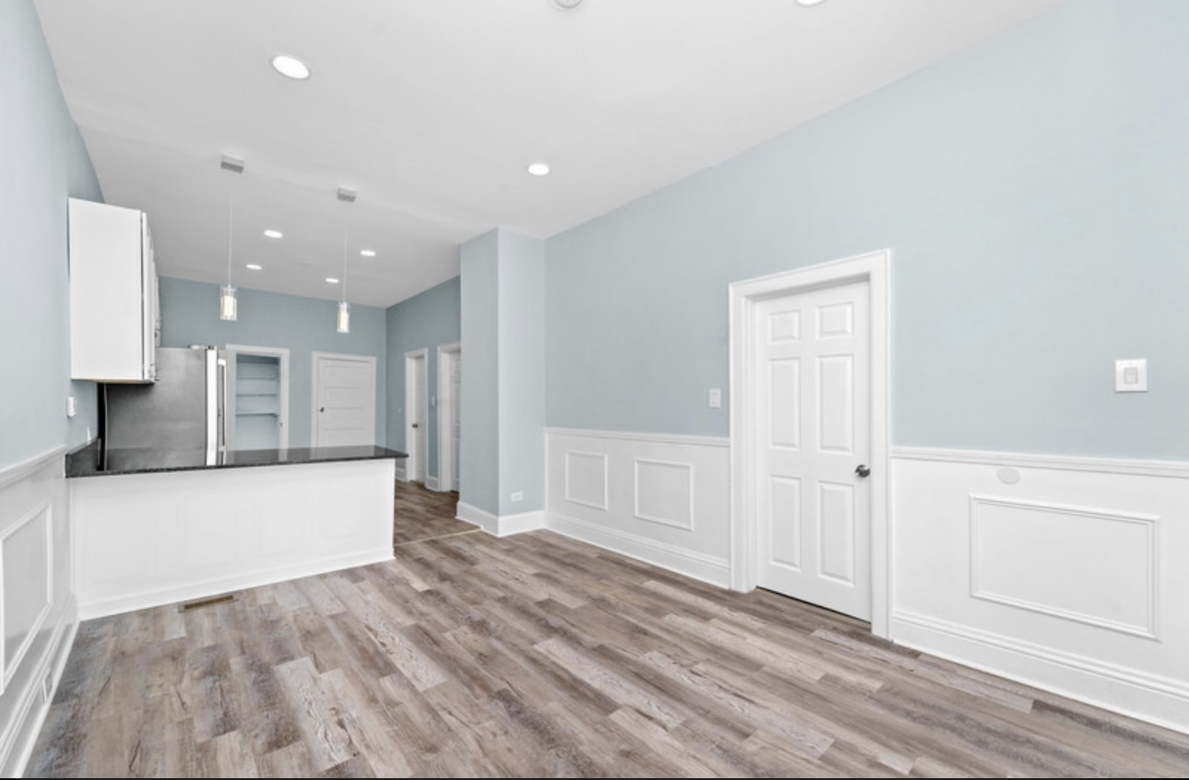 4329 S Wood Street, Chicago, IL