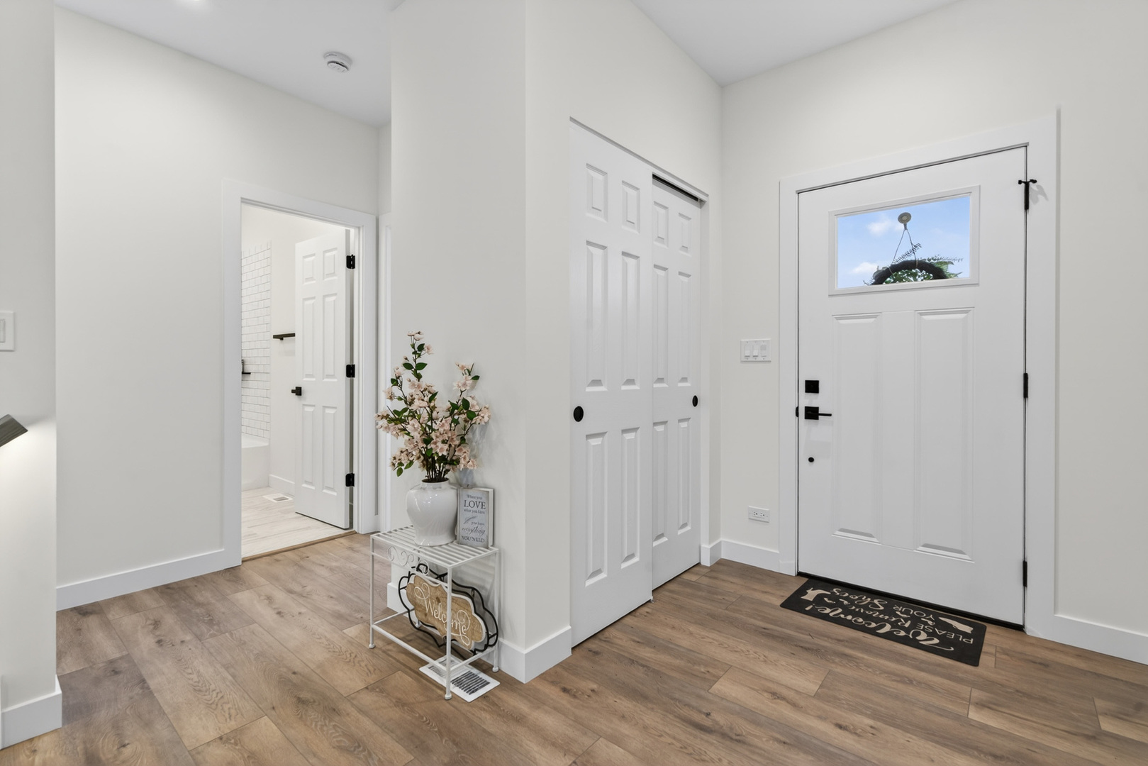 1002 Joshua Lane, Genoa, IL